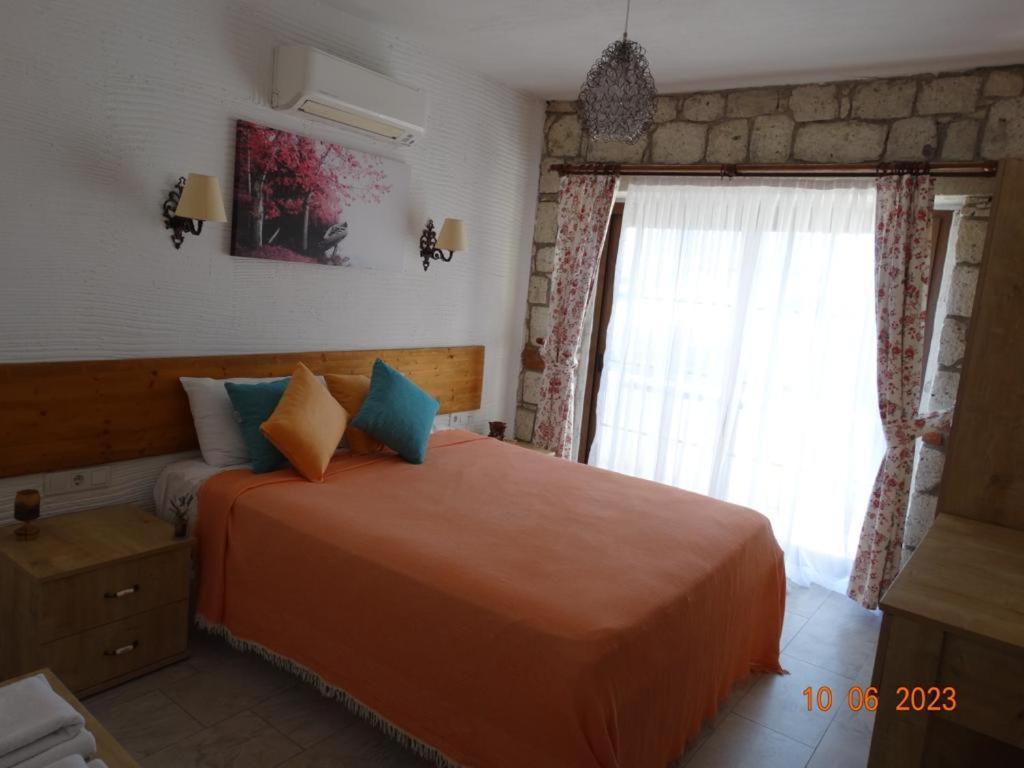 Surya Butik Alacati Exterior foto